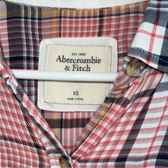 Abercrombie & Fitch button up - Picture 2 of 6